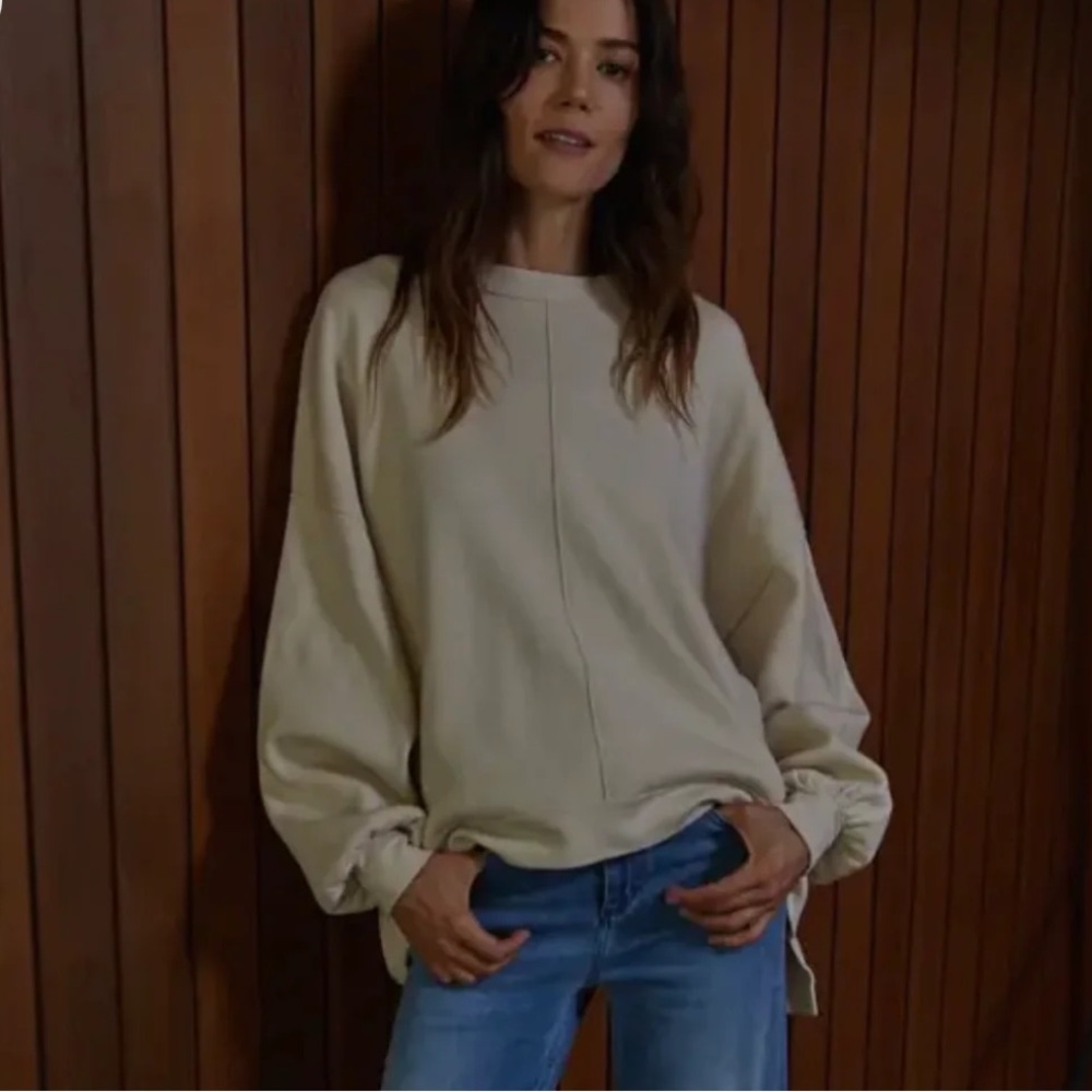 Cream Pullover Knit Sweater
